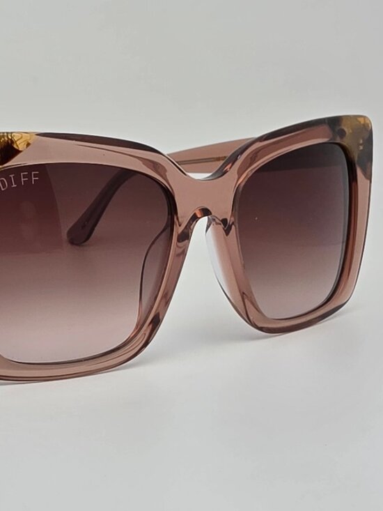 Diff Eyewear Lizzy Brown Crystal Tortoise Frame Brown Lens Cat Eye Sunglasses main image 8